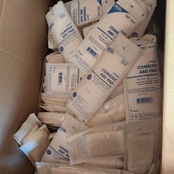 Box of abdominal pads