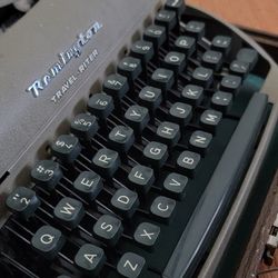 Typewriter Vintage