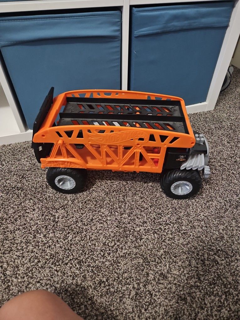 Monster Truck $10