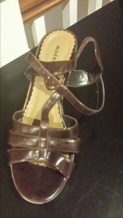 Madden Girl Brown wedge sandal