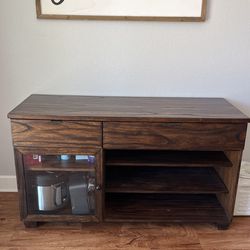 Buffet/Bar/credenza