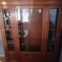 Vintage Glass Showcase 