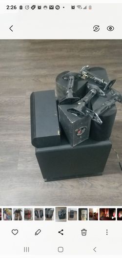 Surround sound speaker