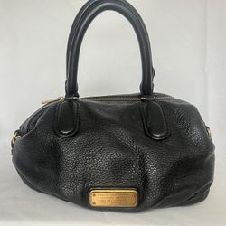Marc by Marc Jacobs Black Leather Handbag 