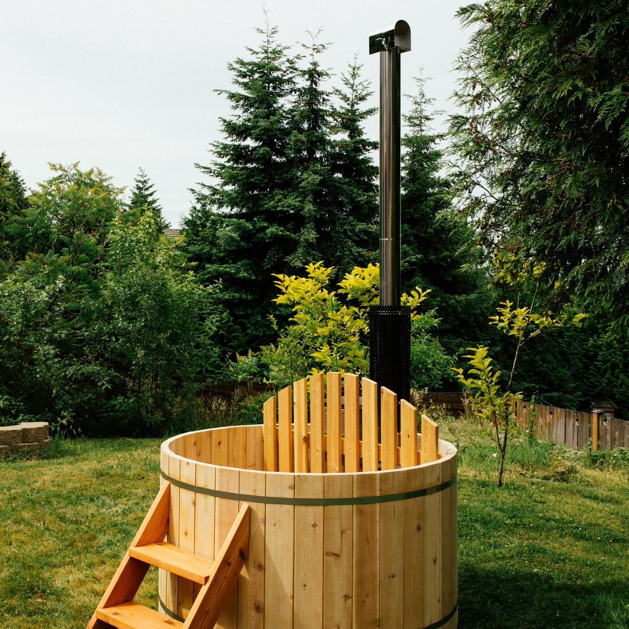 Cedar Wood Hottub