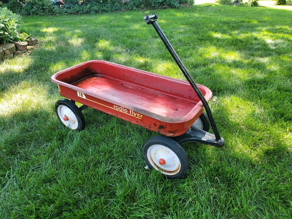 Vintage Metal Radio Flyer Wagon