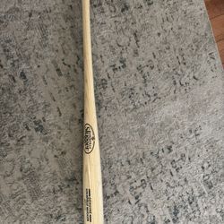 Louisville Slugger (26”) Bat