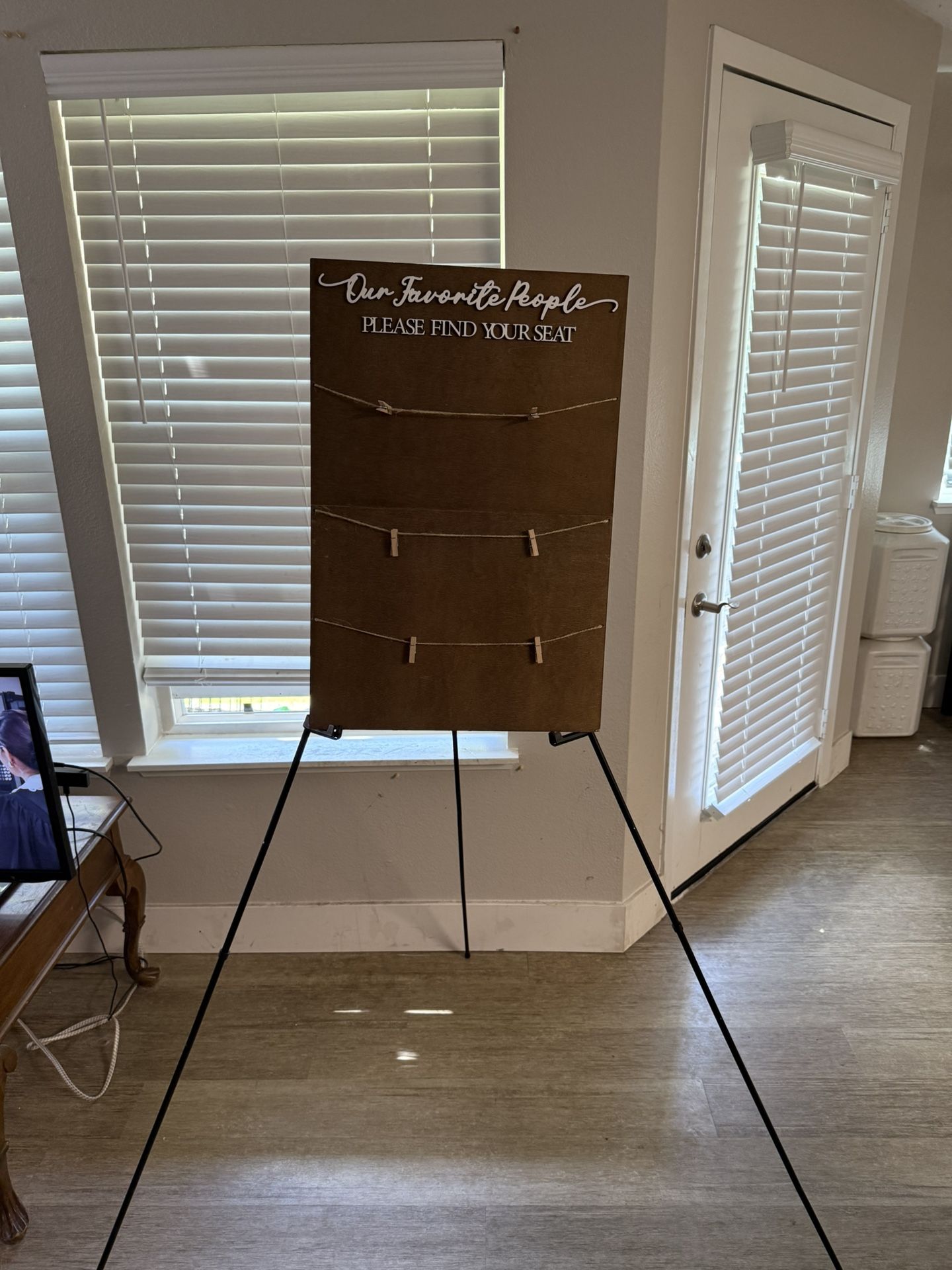 Seating chart board