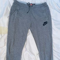 Nike sweatpants 