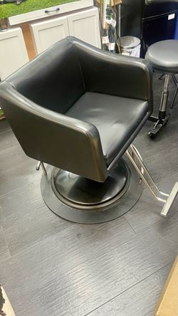 Salon Chair (Burbank)