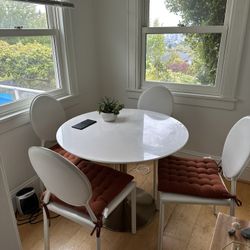 White Table & Chairs Included! 
