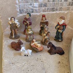 Vintage Santa’s Collection Nativity Set of 10 Figurines