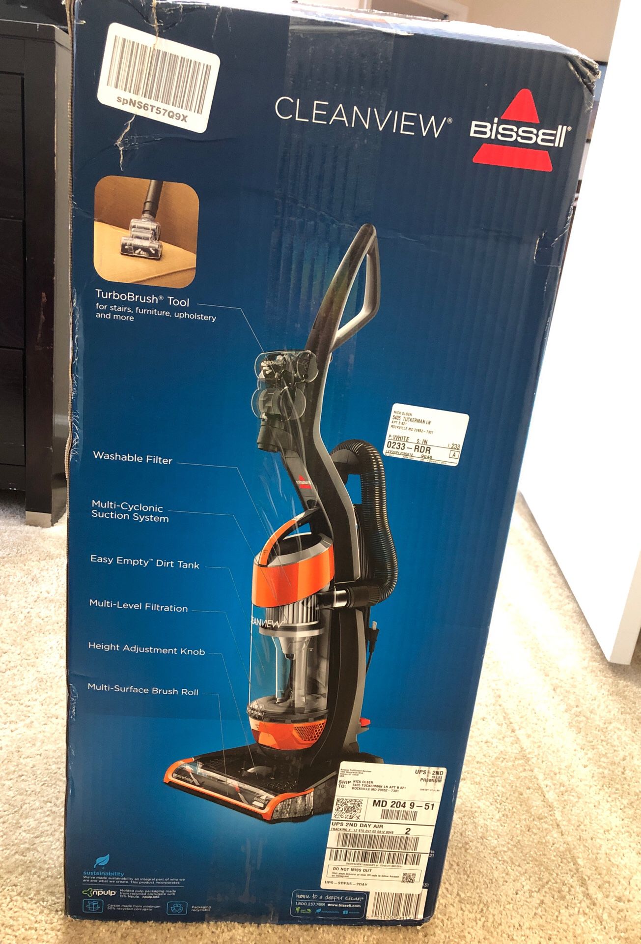 New bagless vacuum