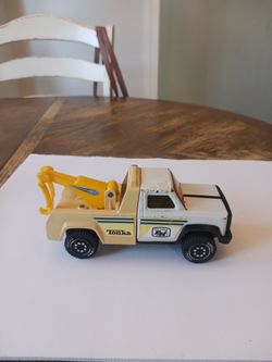 Vintage 1980's TONKA "ERNEST HOLMES" TOW TRUCK METAL - USA) Parts Or Repair.