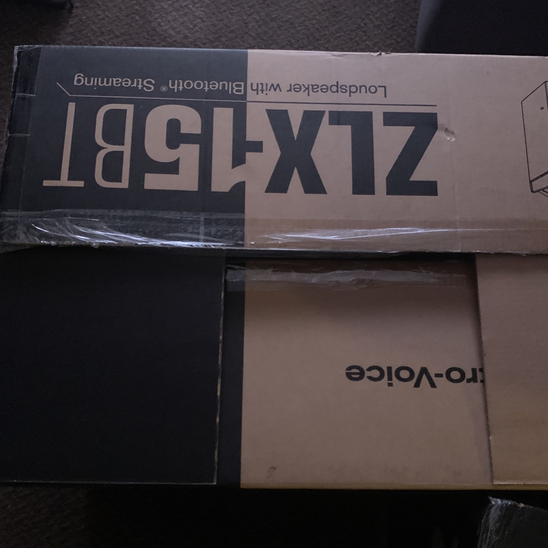 ZLX-15BT Electro-Voice