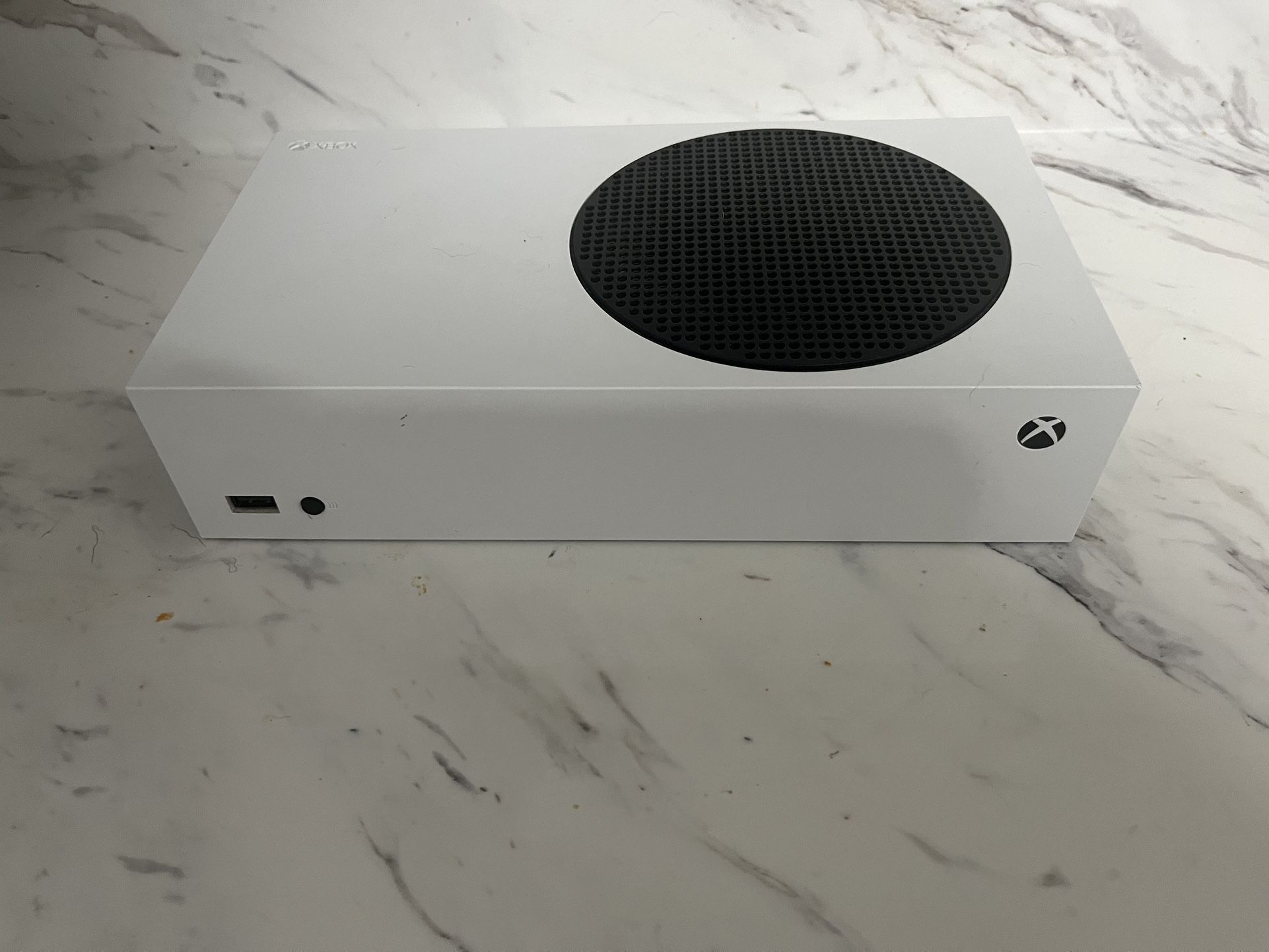 Xbox Series S/ Controller And Wires