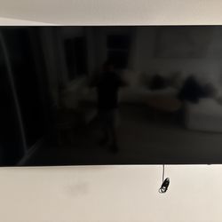 85” Samsung Smart TV with Heavy Duty swinging wall mount