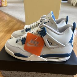 Jordan 4 Size 8.5