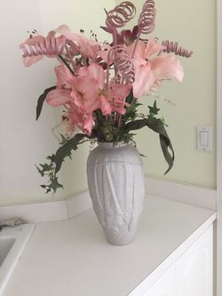 Vase with flowers
