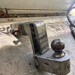 B&W Adjustable Drop Hitch (Heavy-Duty)