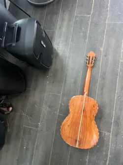 Guitarra mariachera