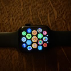 Apple Watch 44MM