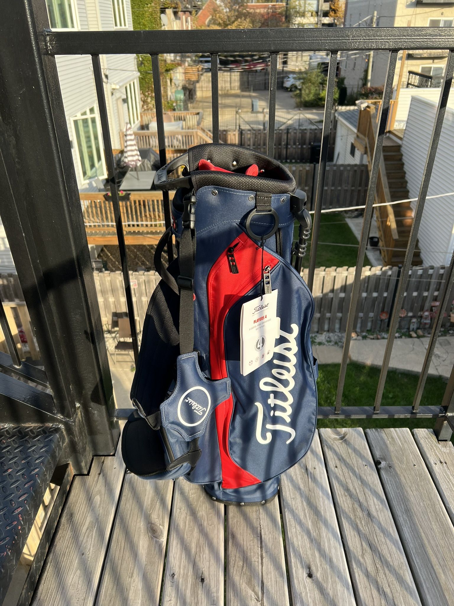 Brand New Titleist Players 4 Stand Bag Navy and Red Golf Bag