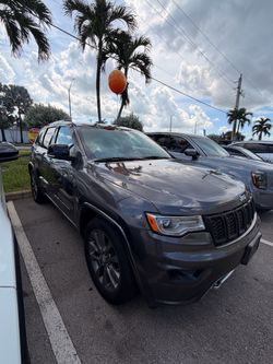 2017 Jeep Grand Cherokee