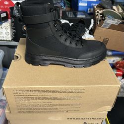 Brand New Mens Black Size 9 Doc Martens Boots.