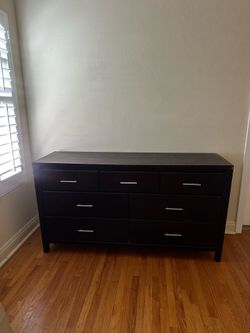 Heavy duty dresser