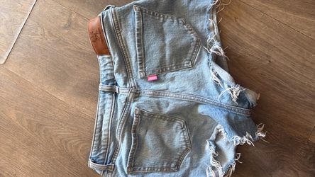 Pink shorts