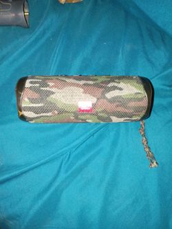 JBL FLIP 5 WATER PROOF SPEAKER $35