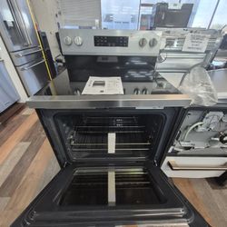 Open Box New WHIRLPOOL 5.3 Cu. Ft. Electric Freestanding Convection Range w/ YEAR Warranty 