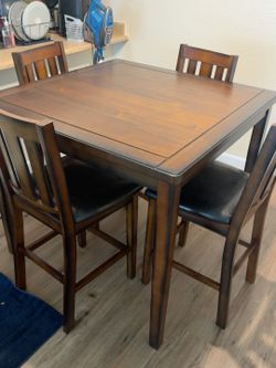 Table & Chair set