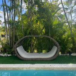 Poolside/patio Furniture