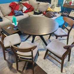 Dining Table & Chairs