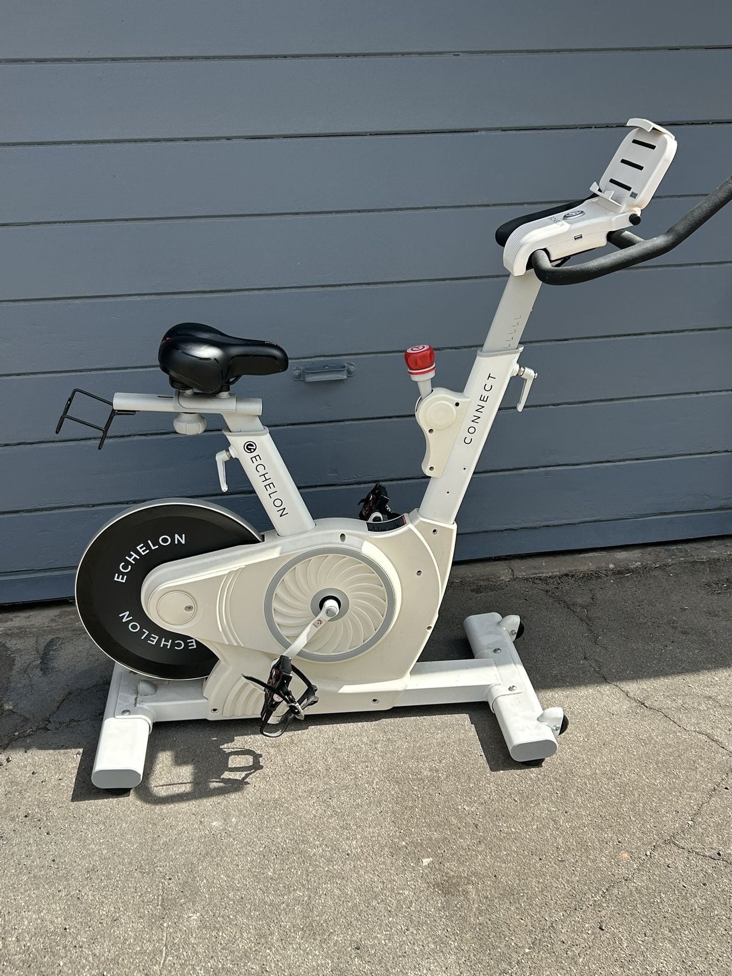 Bikemax 3000 Tectrix Bikemax Upright Bike