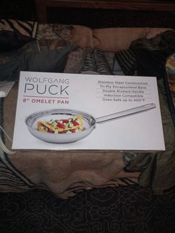 8" Omelet Stainless Wolfgang Puck $10