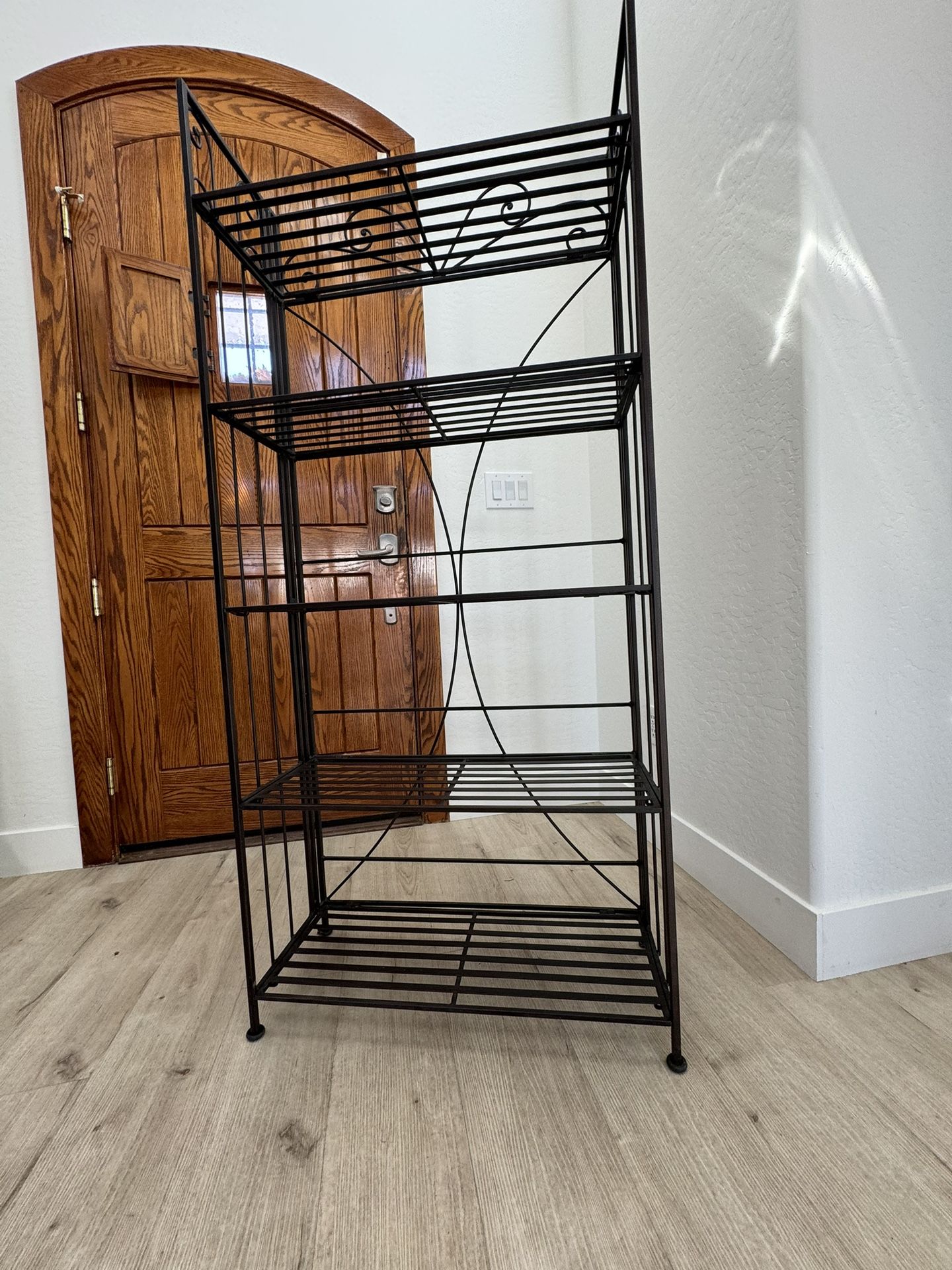 Baker’s Rack Storage Shelf Very Sturdy Soldi Iron / Can Be Folded Flat