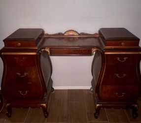Antique Vanity with mirror
