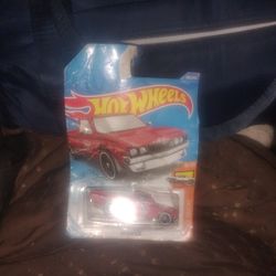 Hot Wheels 2020 Hw Hot Trucks Datsun 620, Red 182/250