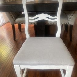 White Vintage  Chair 