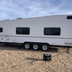 2002 FunRunner Toy Hauler And 2004 Kawasaki ATV