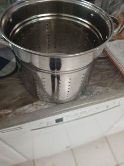 8 quqrt pasta cooker& steamer
