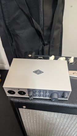 Universal Audio Vault 2 Interface