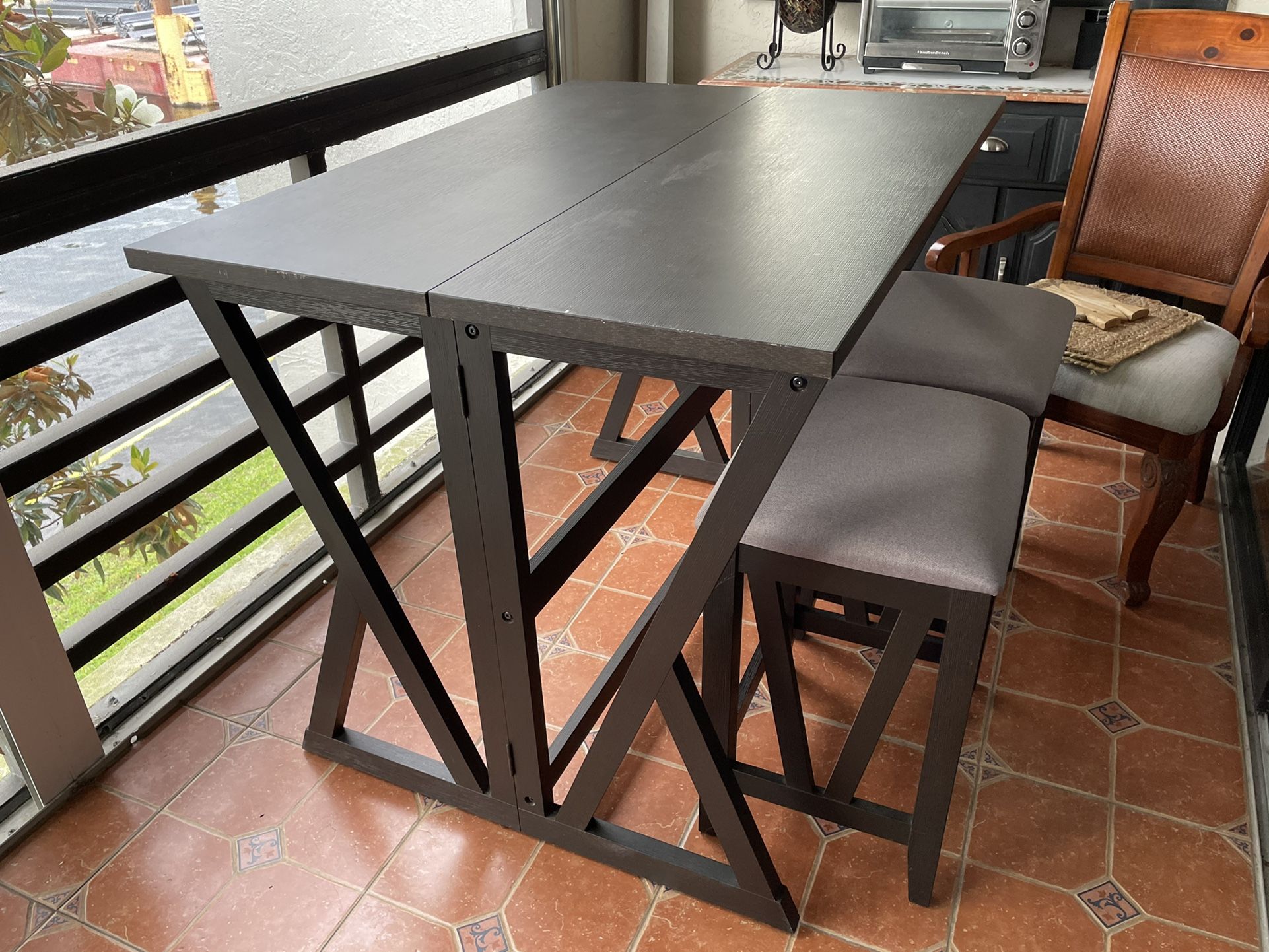 Expandable Table