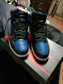 Jordan 1s ROYALS 