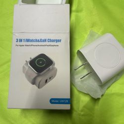 3 in 1 Apple Watch Charger + USB-C/USB-A Fast Charger