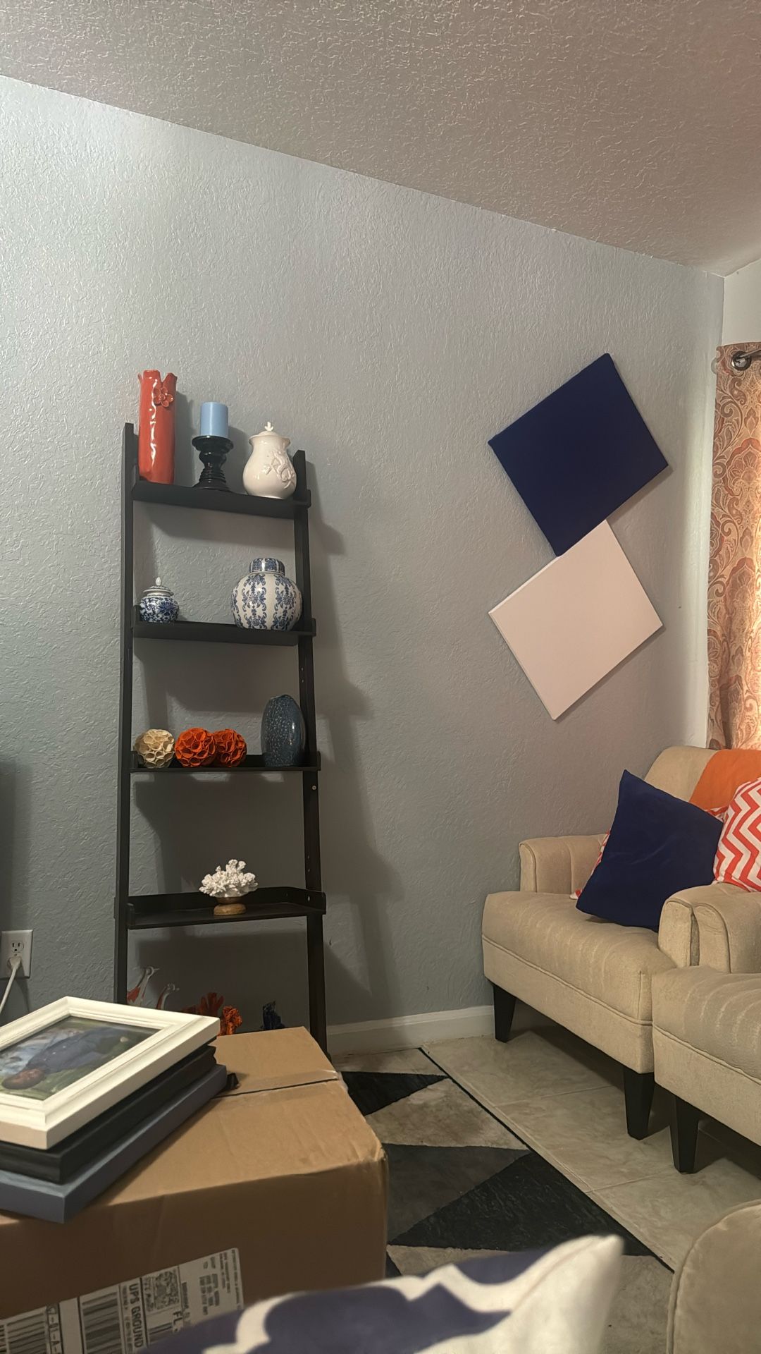 Modern 5-Tier Ladder Shelf
