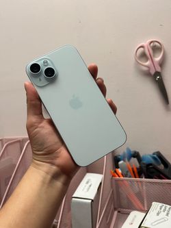 iPhone 15 128gb